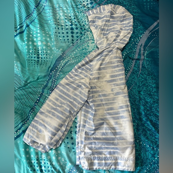 Youth Gap Windbreaker Pullover - Picture 6 of 8